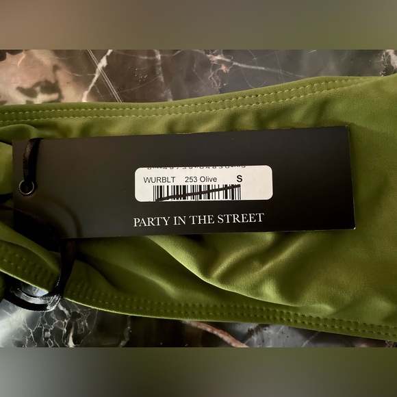 Free People Green Bandeau Bikini Top Size S L Lex Basic Swimsuit Surfer Boho - Picture 11 of 11